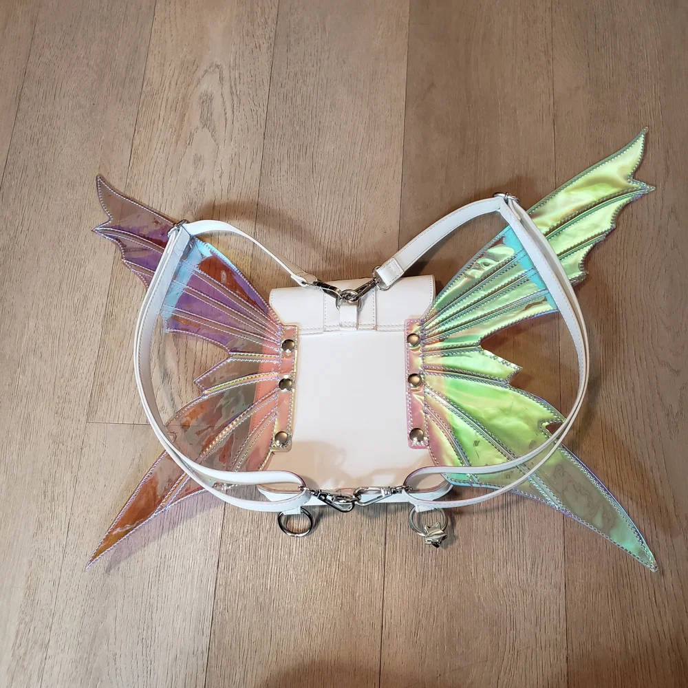 White Winged Backpack - Picture 4 of 5